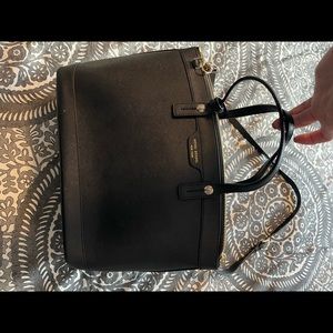 Henri Bendel Cross Body